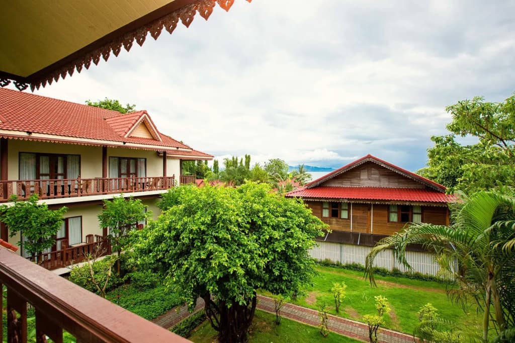 Buri Beach Resort - photo 21