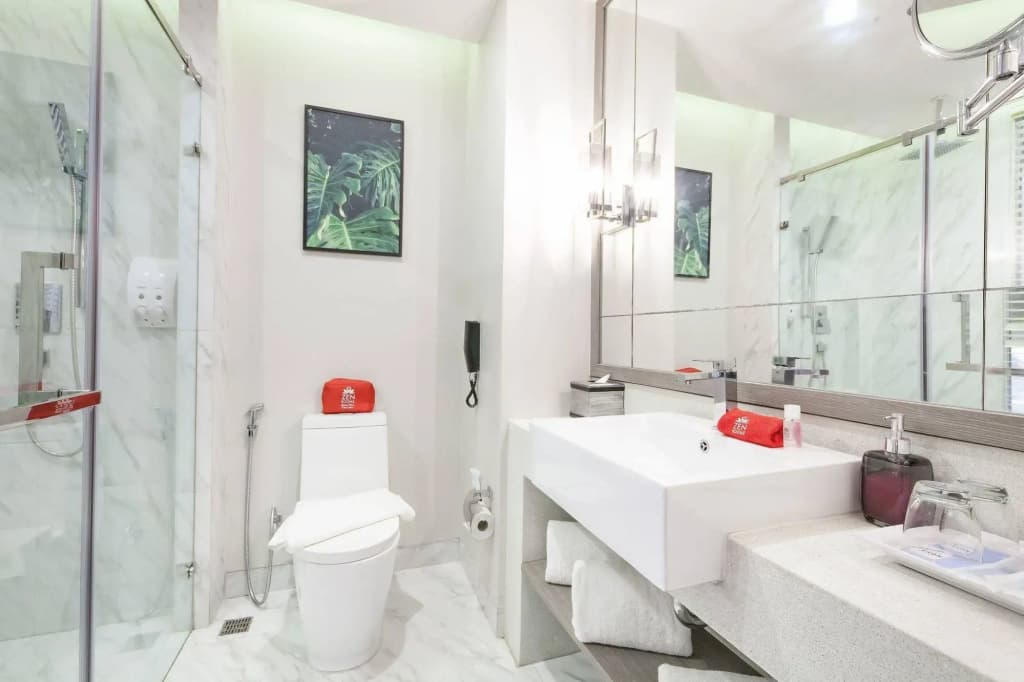 Zen Premium Patak Karon Beach - photo 8