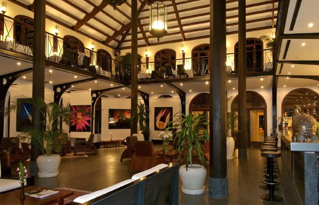 Heritage Suites Hotel - photo 2