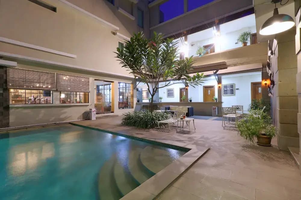 Mutiara Suites - photo 18