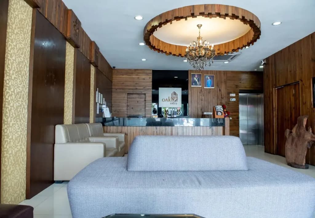 OYO 430 Oak Valley Boutique Hotel - photo 2