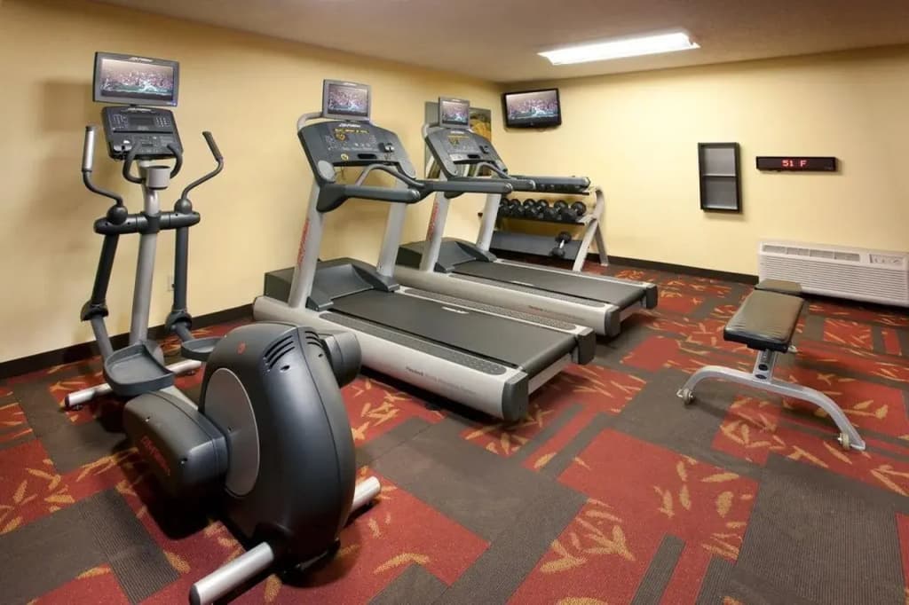 Courtyard by Marriott Las Vegas Convention Center - photo 23