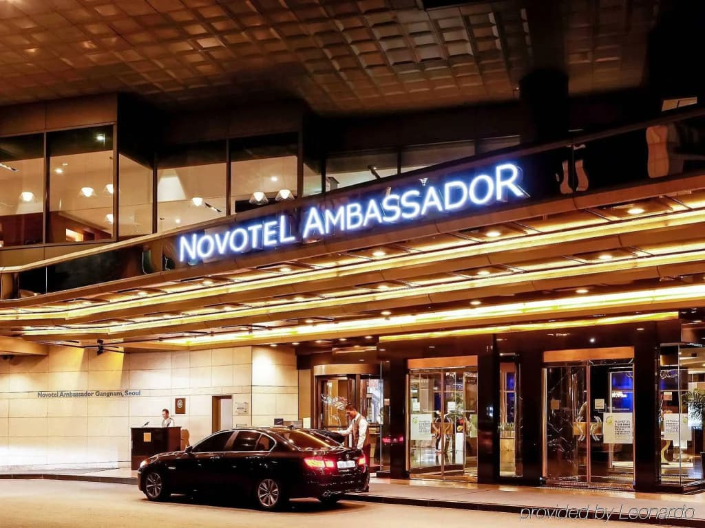 Novotel Ambassador Seoul Gangnam - photo 1