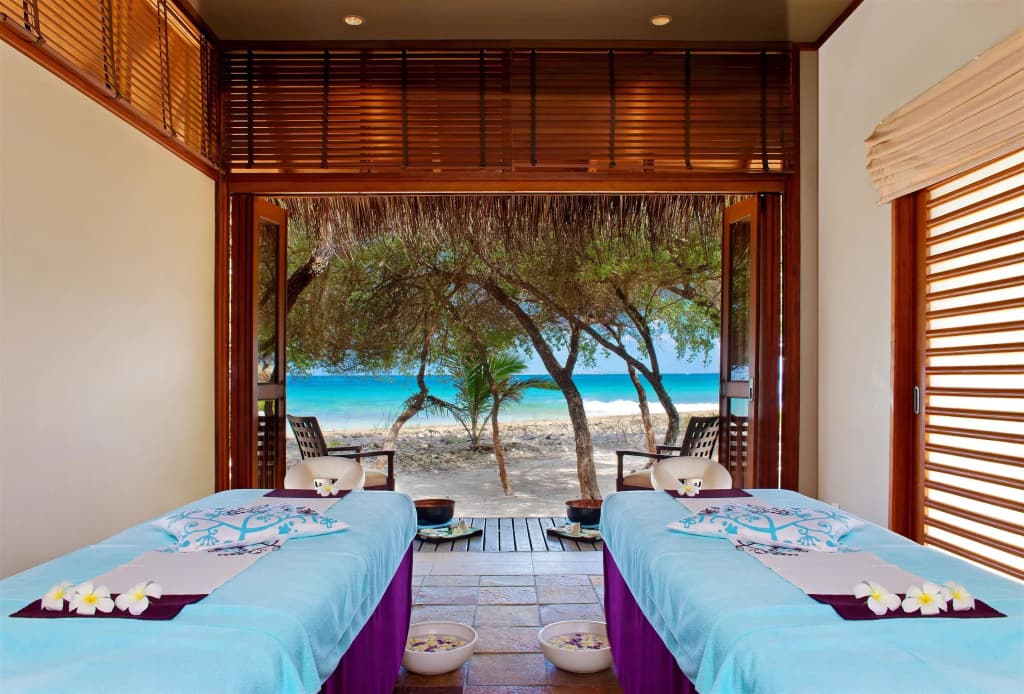 Sheraton Maldives Full Moon Resort & Spa - photo 3