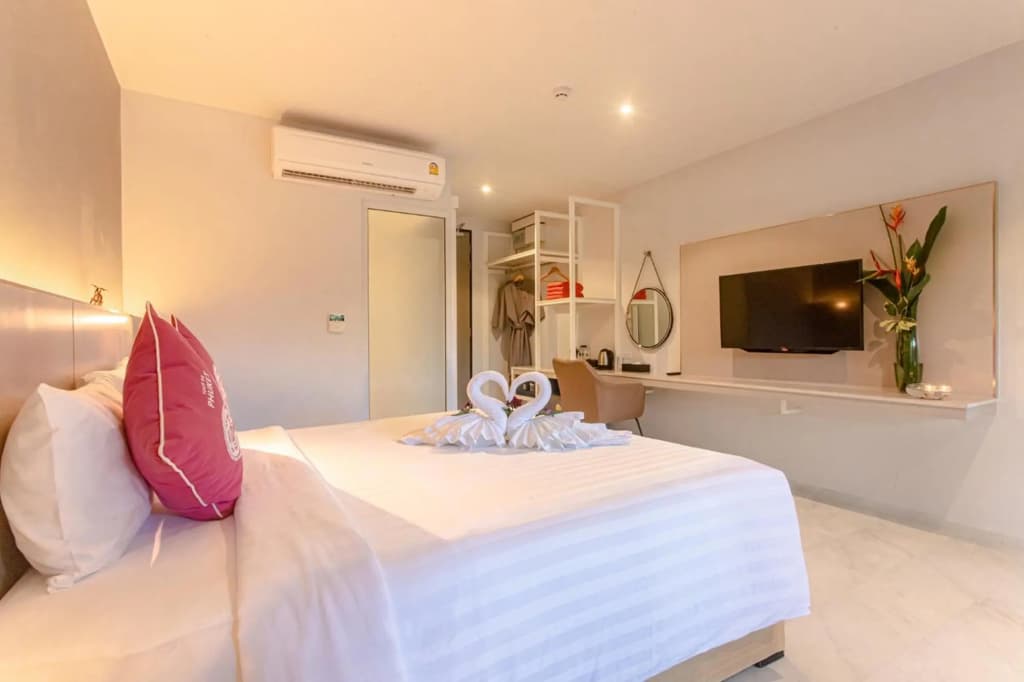 Tour De Phuket Hotel - photo 23