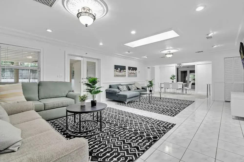 520 Brickell House - photo 1