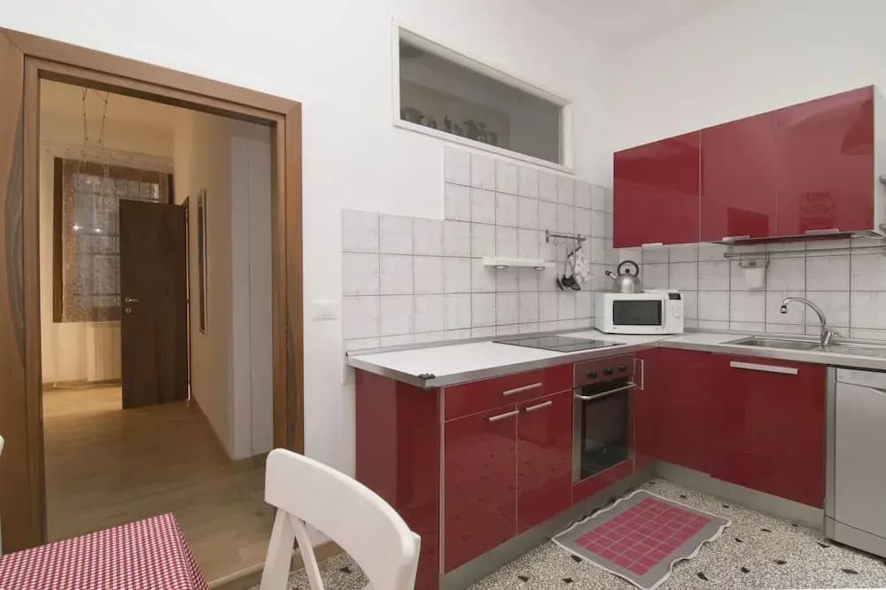 S & L House - photo 15