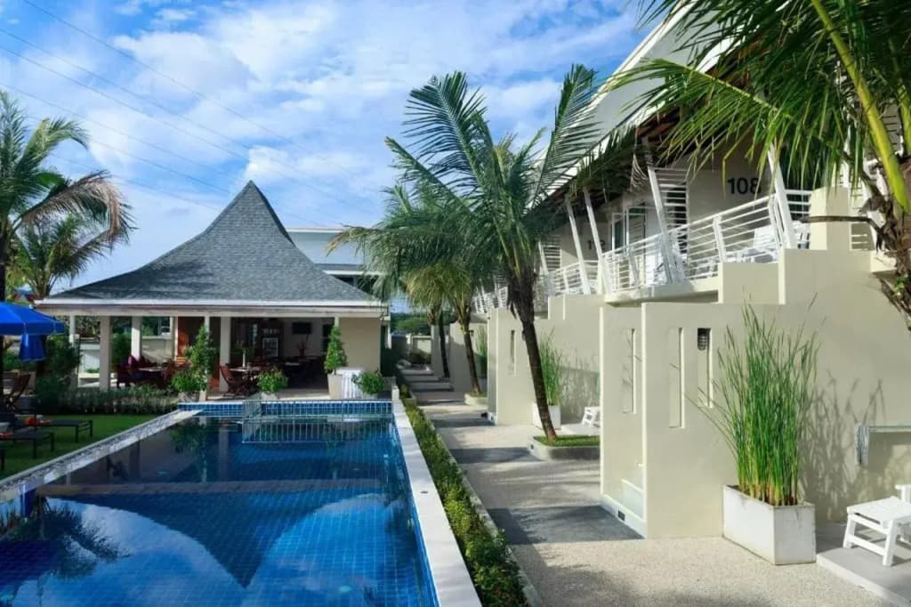 Impress Resort - photo 9
