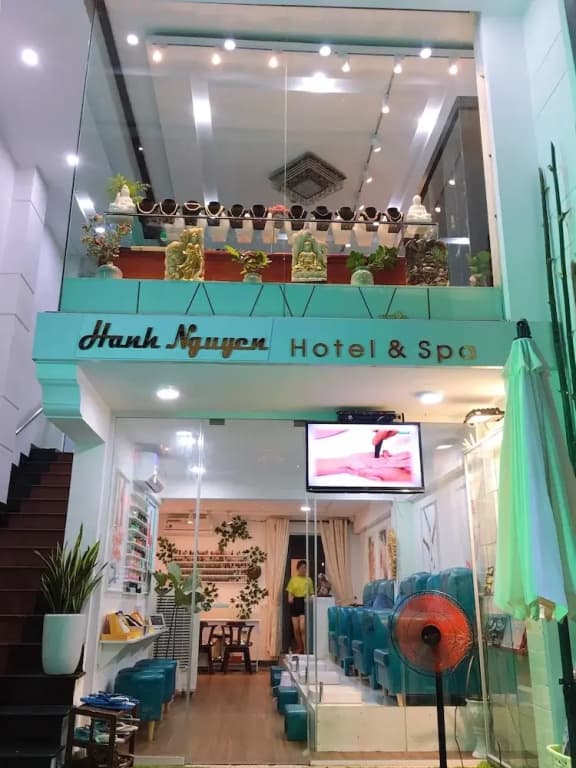 Hanh Nguyen Gems Hotel and Spa - photo 19