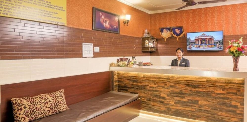 Shri Sai Guest House - Opp Azadpur Main Mandi - photo 3