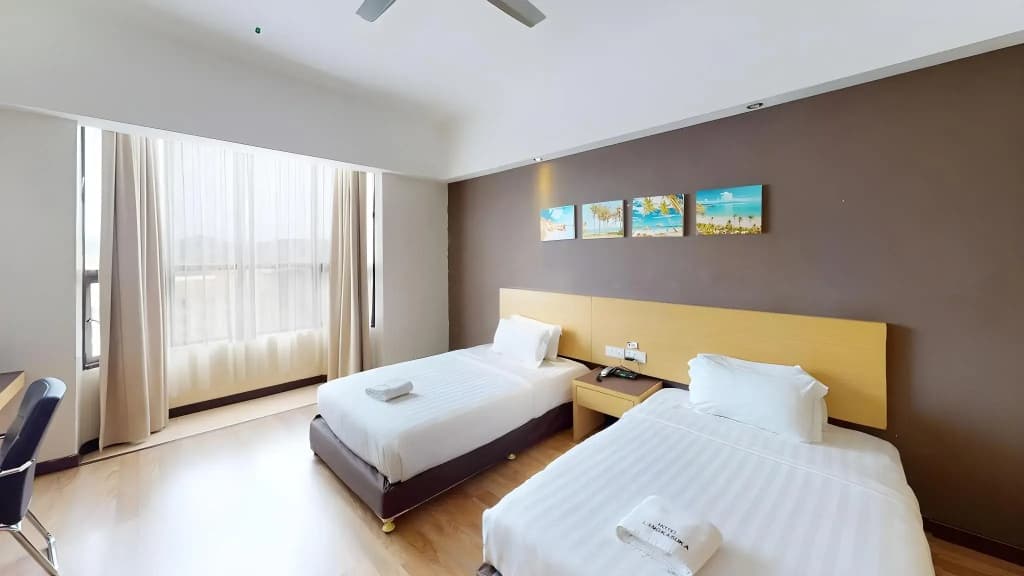 Hotel Langkasuka - photo 32