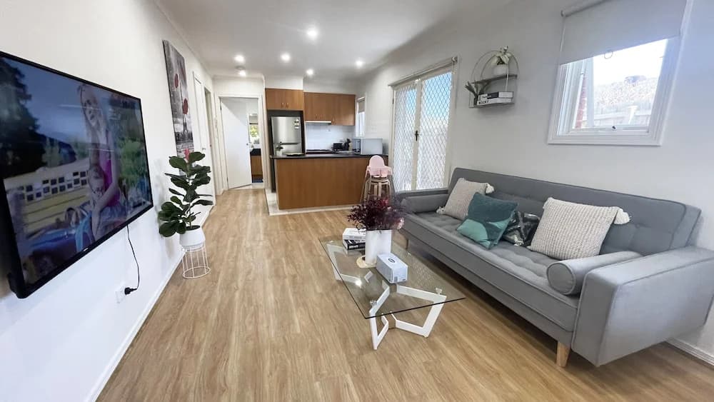 Box Hill Compact Home Small family WiFi - photo 16