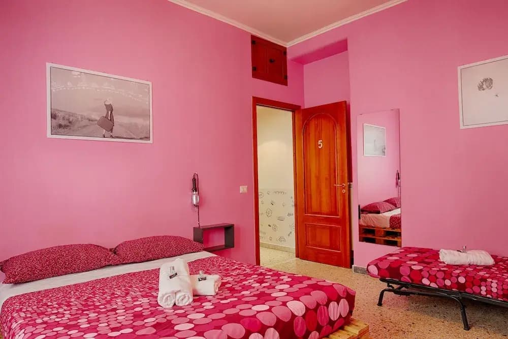 Cuma Guesthouse - photo 4