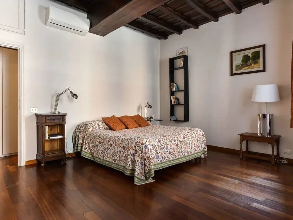 Spanish Steps Apartment - photo 3
