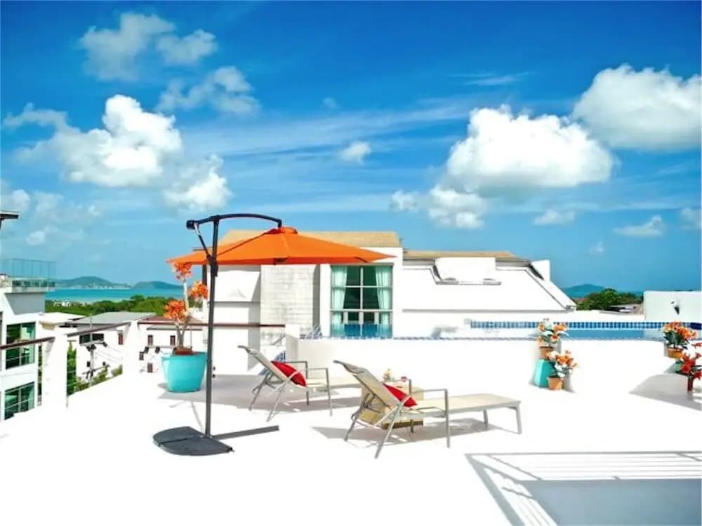 Sunrise 3 bedrooms Modern Apartment In Nai Harn - photo 9
