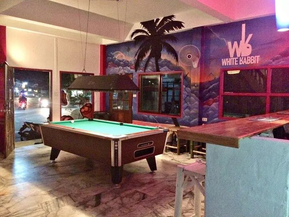 White Rabbit - Hostel - photo 10