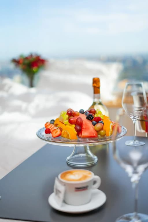 Sky Suite Hotel - photo 13
