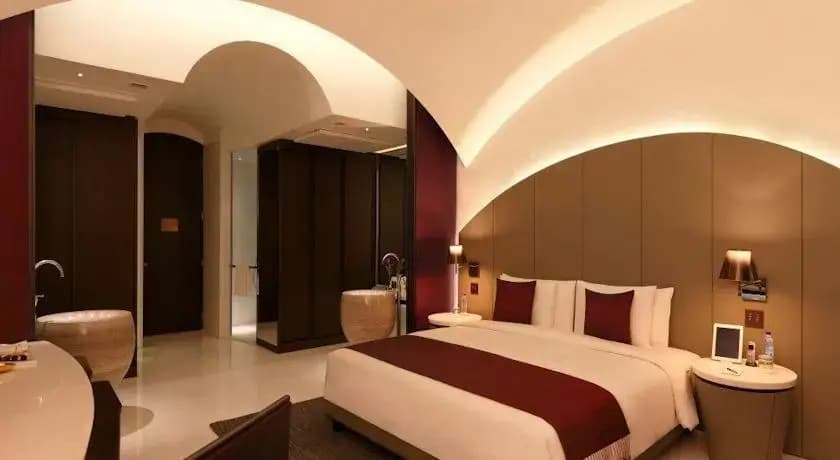 Dusit Devarana New Delhi - photo 3