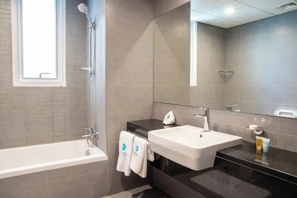 Bloomfields Luxurious 2BR In Parkside - photo 8