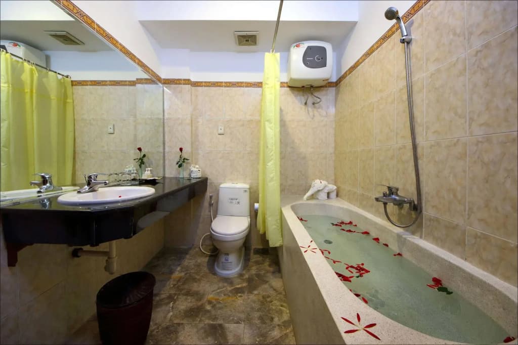 Le Pavillon Gallery Hoi An Hotel & Spa - photo 8
