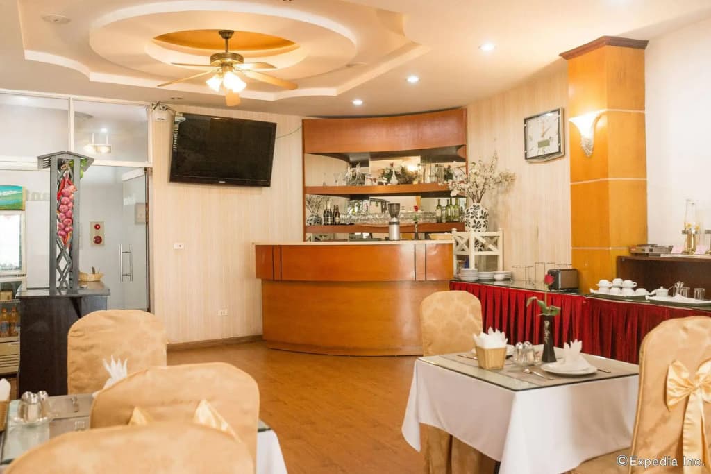 Aontel Grand Hotel - photo 15