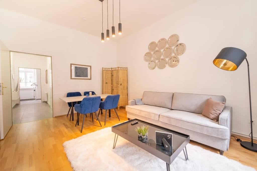 Cozy Flat next to the VIC/UNO - photo 9
