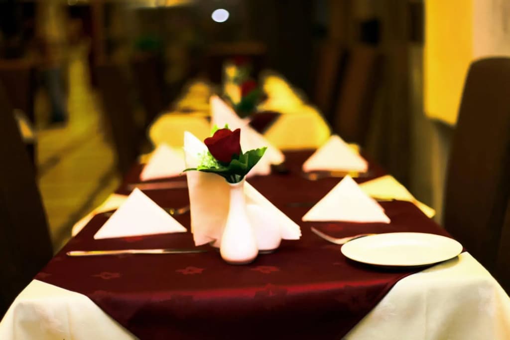 Saffron Hotel - photo 11