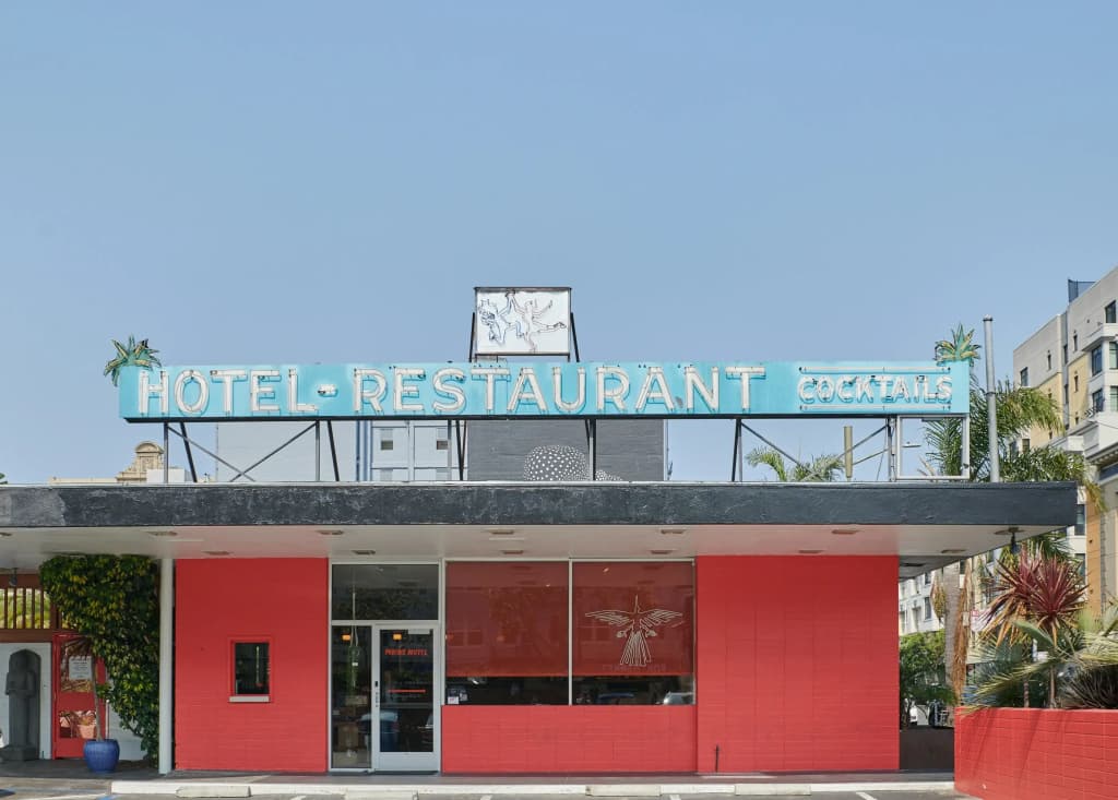The Phoenix Hotel - photo 1