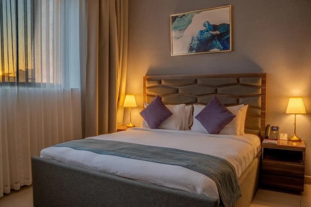 Luxe Grand Hotel Apartments - photo 7