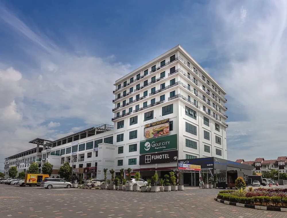 FUHOTEL - photo 1