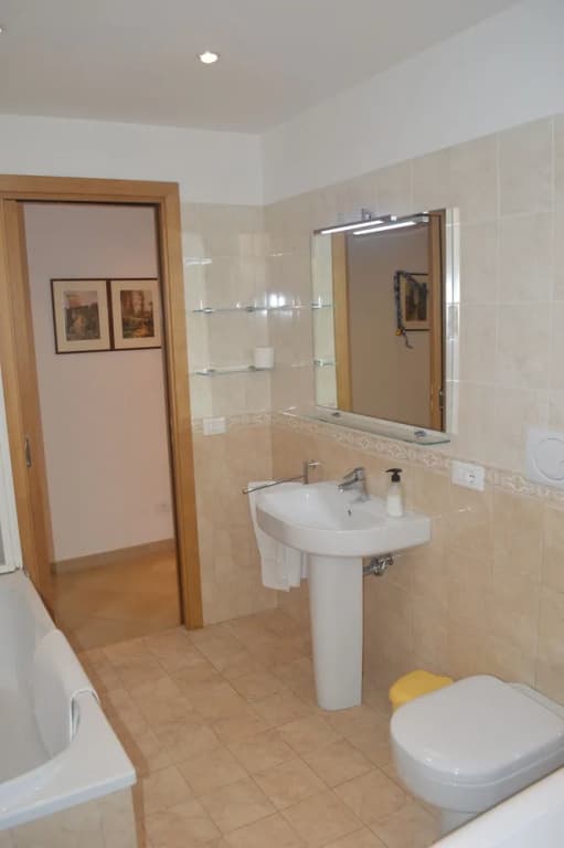 Manara House - photo 9