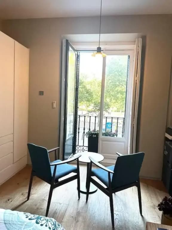 Madrid Urban Getaway - 2BR Apartment - photo 4