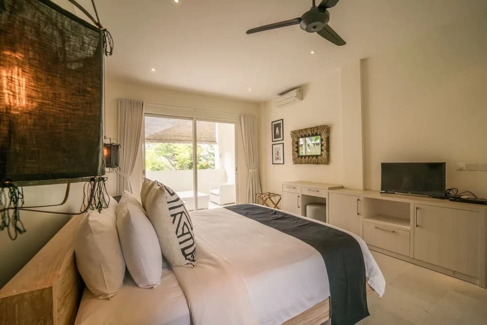 Levi Villa - photo 23