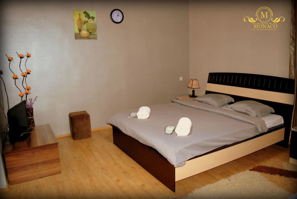 Hotel Monaco - photo 3