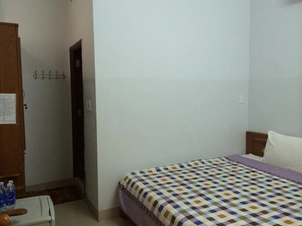 Gold Star Hotel - photo 4
