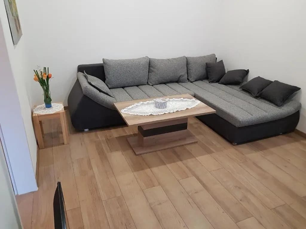 Gerald`s Apartment 5 - photo 2