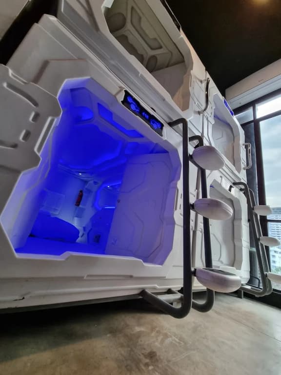 MET A Space Pod Phrom Phong - photo 10