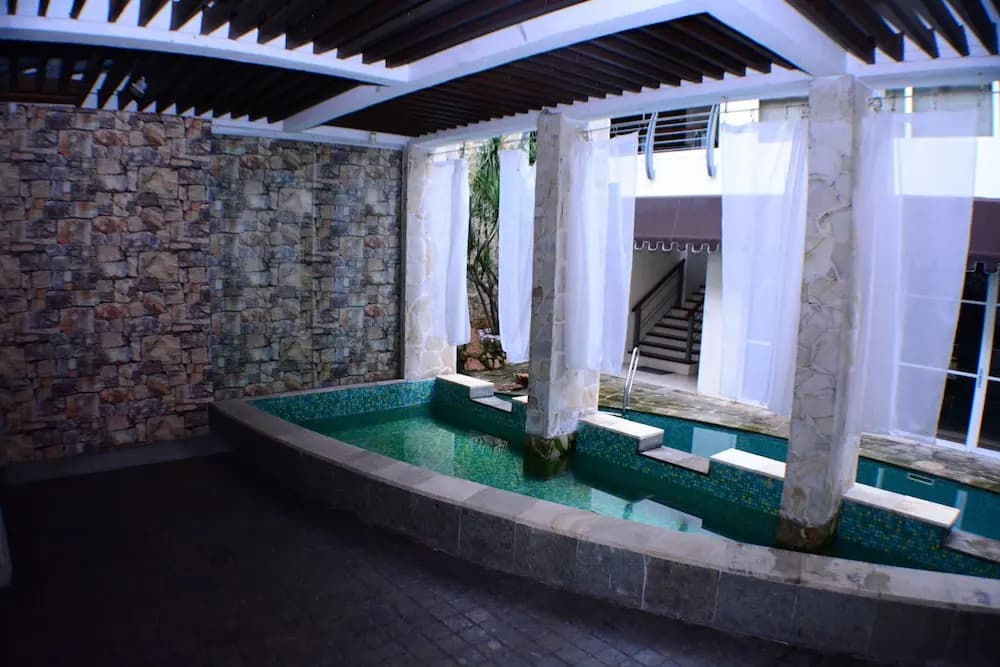 Pandora Spring Villa - photo 16