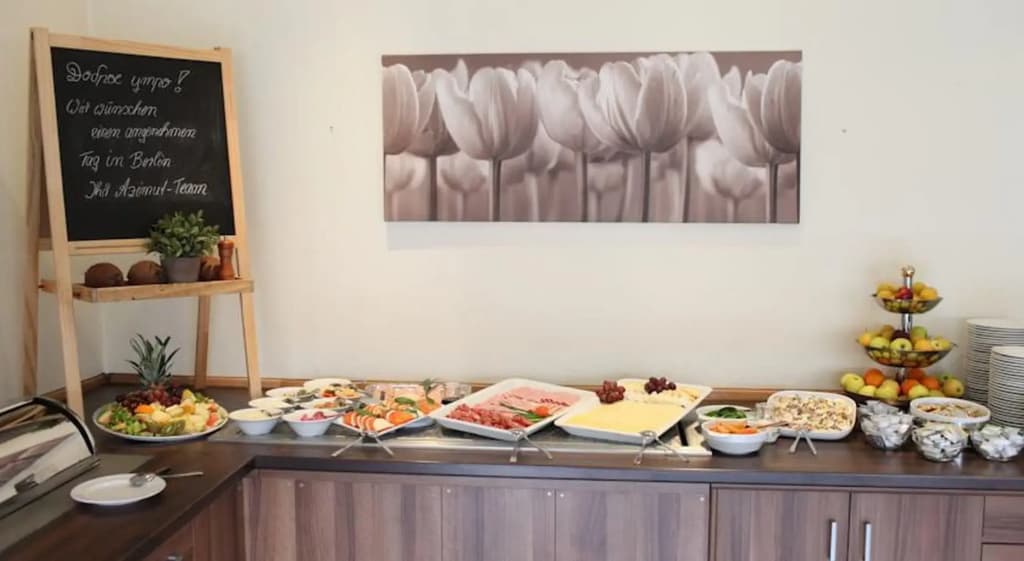 Premier Inn Berlin City Süd - photo 12