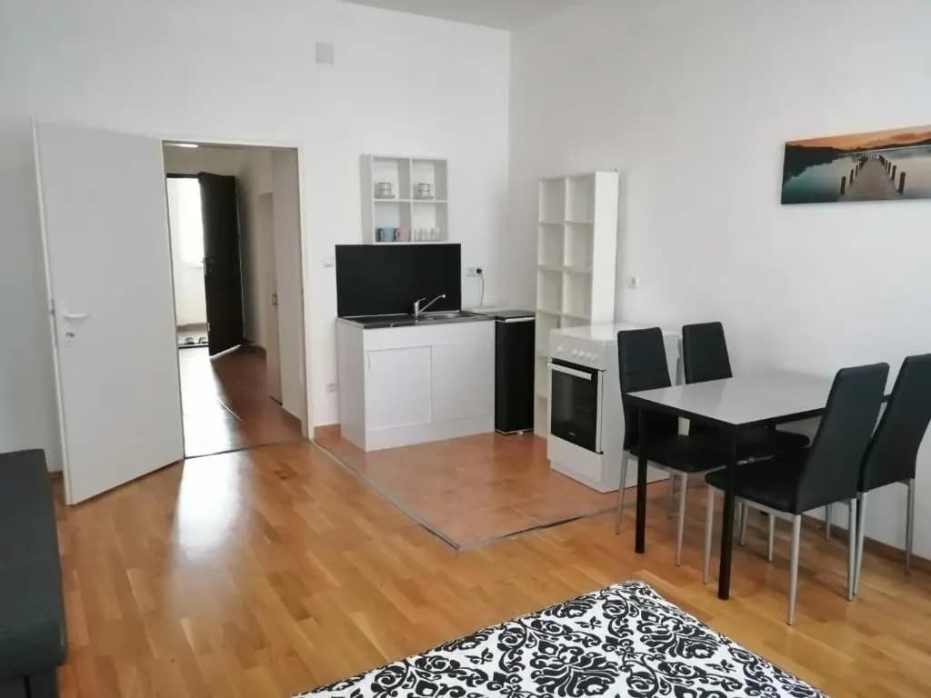 Apartments Keinergasse 18-contactless check-in! - photo 9