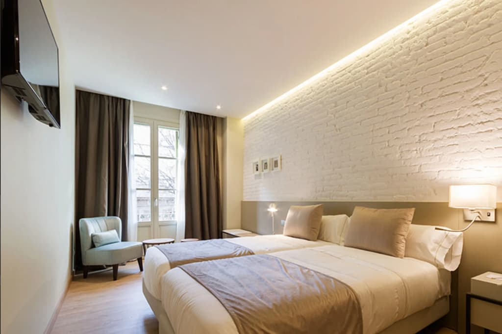 Hotel Well and Come Barcelona - main photo