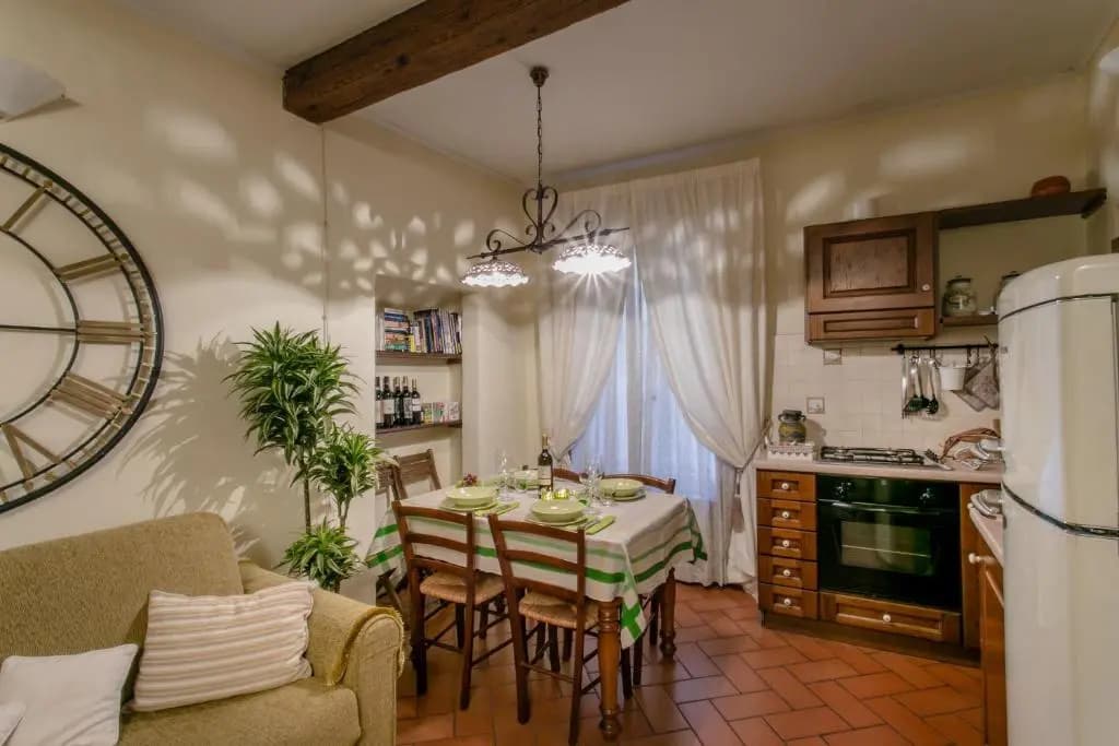 Florence Tower Apartment - photo 12