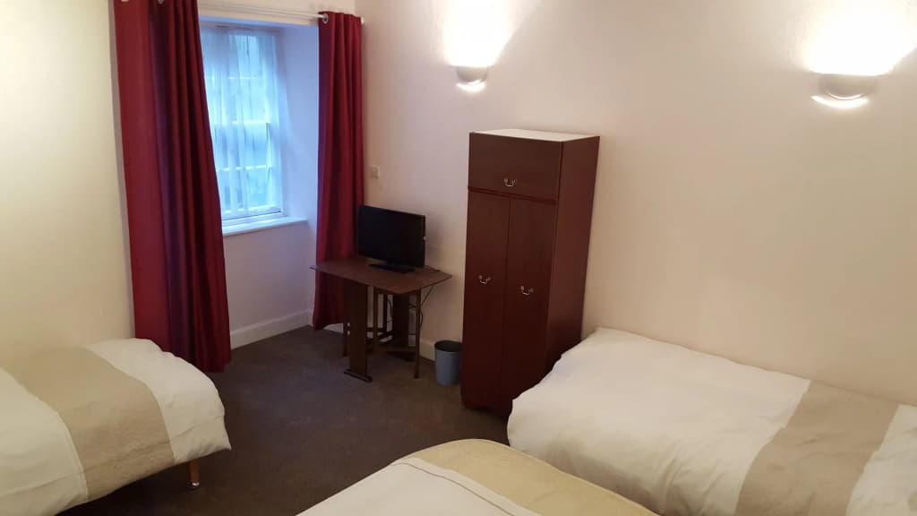 Sakura Edinburgh Guest House - photo 2