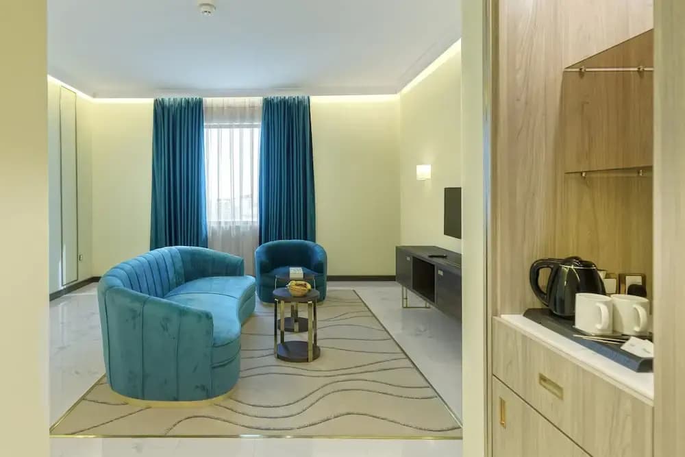 Green Park Hotel - photo 19