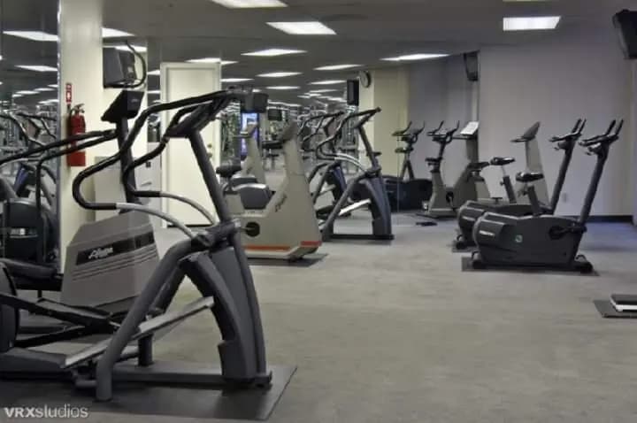 Wilshire Grand - photo 8