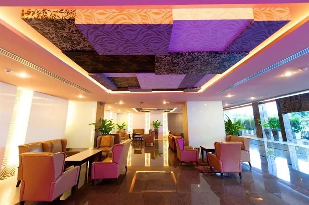 Best Western Plus Grand Howard - photo 18