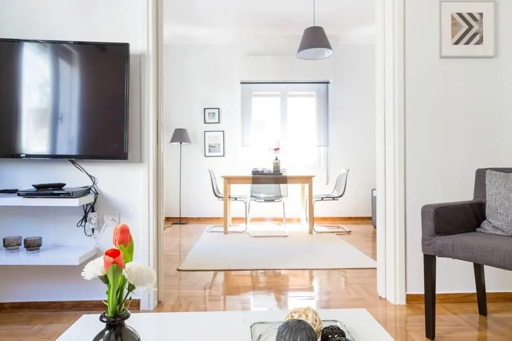 Newly Renovated Stylish Urban Flat - photo 5