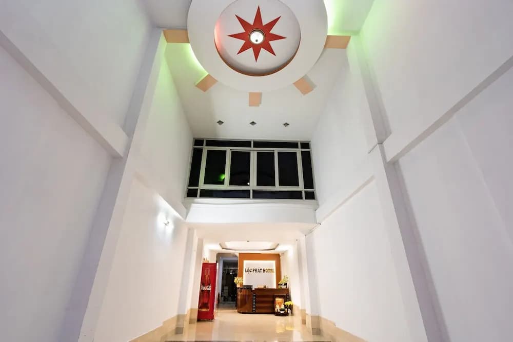 Loc Phat Hotel - photo 10