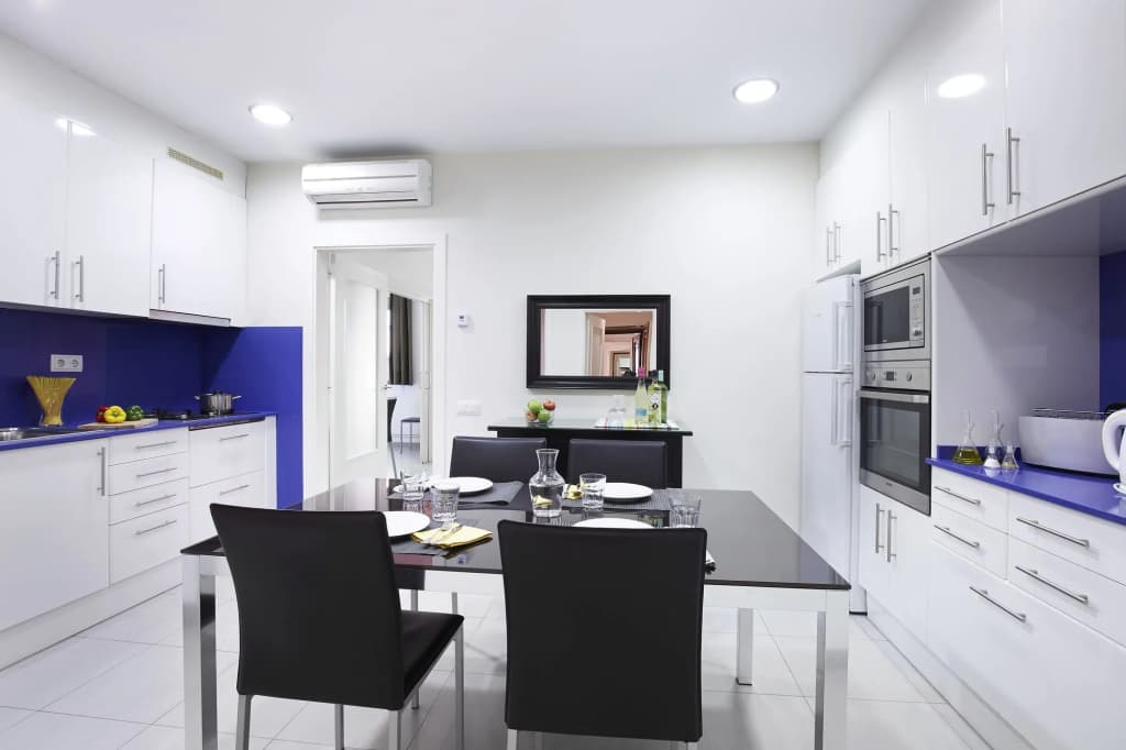 AinB Diagonal Francesc Macia Apartments - photo 18