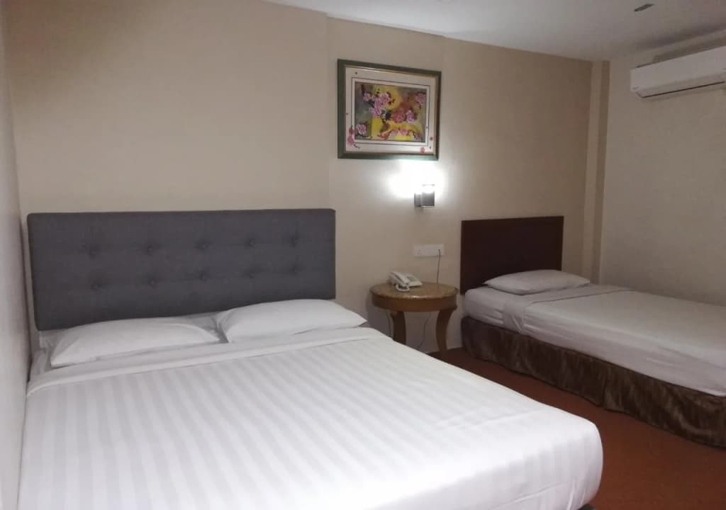 Floral Hotel - photo 6